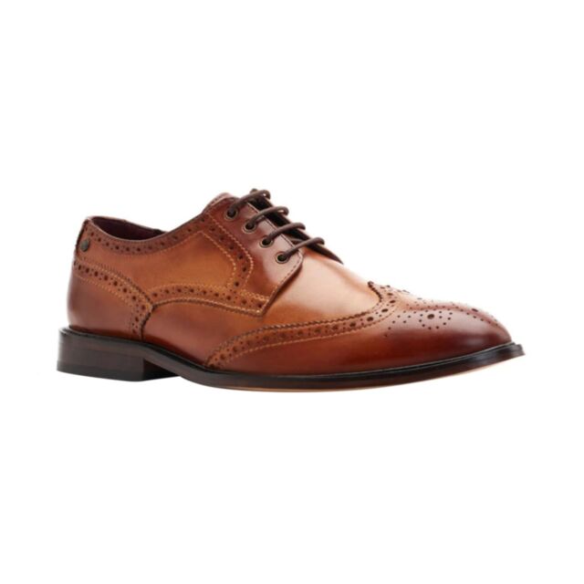 Base London Chaplain Brogue In Tan