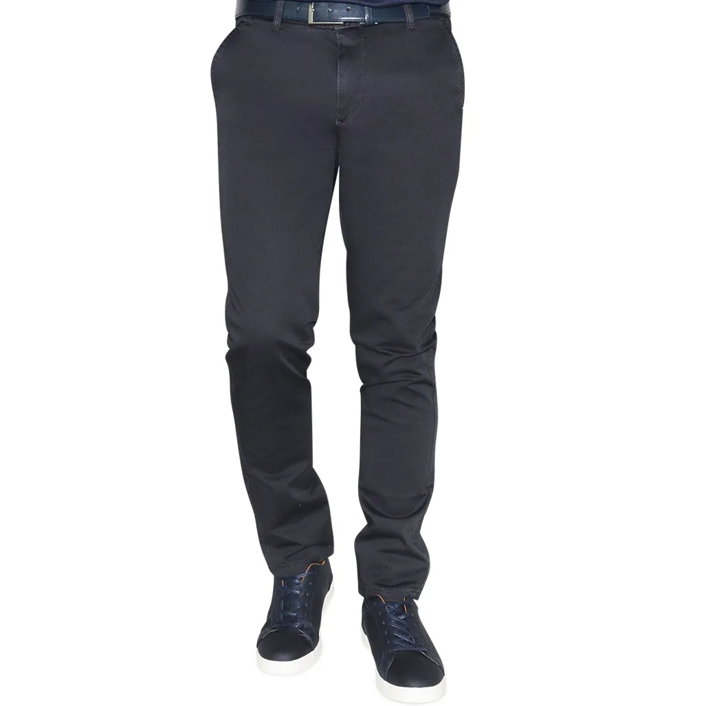 Essential Jeans Slim Fit Chino In Charco